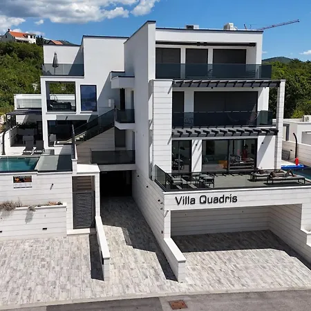 Appartamento Luxurious Sea-view 2br With Private Pool-villa Quadris-crikvenica Crikvenica