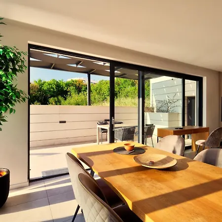 Luxurious Sea-view 2br With Private Pool-villa Quadris-crikvenica Crikvenica