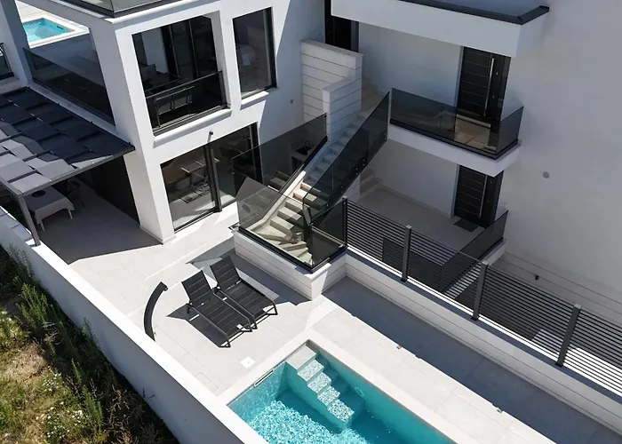 Luxurious Sea-view 2br With Private Pool-villa Quadris-crikvenica * קריקווניצה